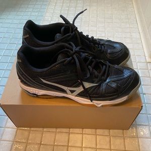 Mizuno Volleyball Shoes